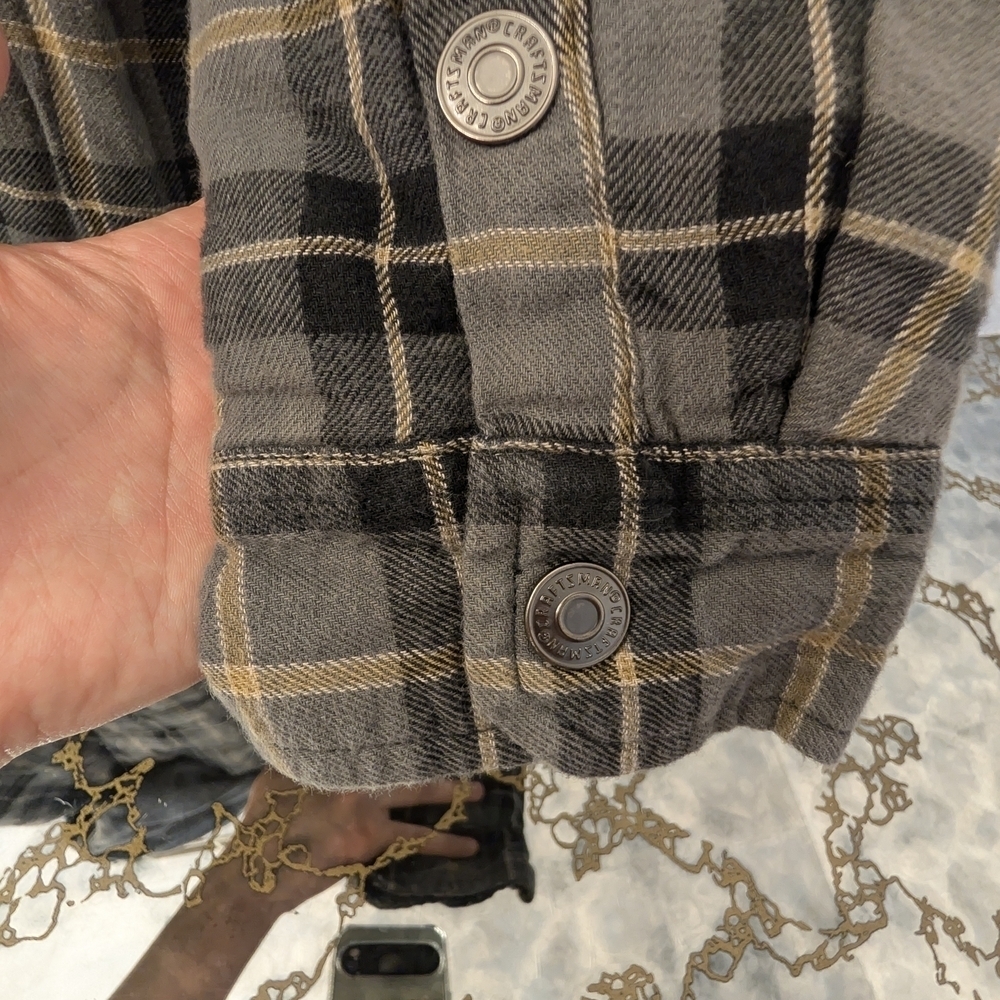 Craftsman Men's Gray and Tan Plaid Shirt Jacket - Picture 4 of 9